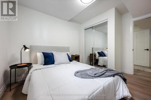 21 Leander Street, Brampton, ON - Indoor Photo Showing Bedroom