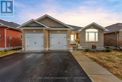89 HARTWOOD CRESCENT  Greater Napanee (Greater Napanee), ON K7R 0A8