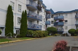 301-200 Back Rd  Courtenay, BC V9N 3W6