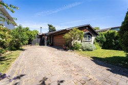 9960 Swiftsure Pl Sidney, BC V8L 4E4