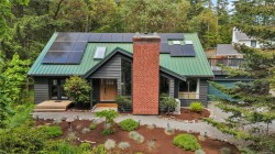 1475 Georgina Rd Nanaimo, BC V9X 1N9