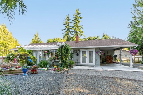 1226 Centre Rd, Qualicum Beach, BC 