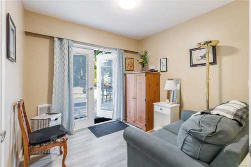 1226 Centre Rd, Qualicum Beach, BC 