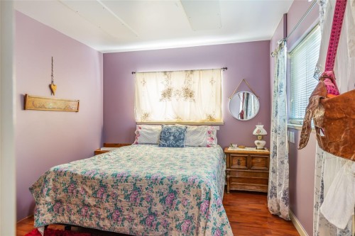 1226 Centre Rd, Qualicum Beach, BC 