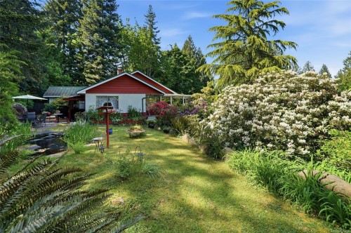 369 Baker Rd, Ladysmith, BC 