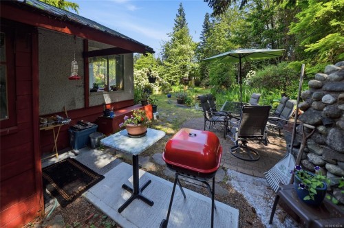 369 Baker Rd, Ladysmith, BC 
