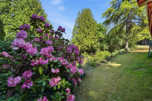 369 Baker Rd, Ladysmith, BC 