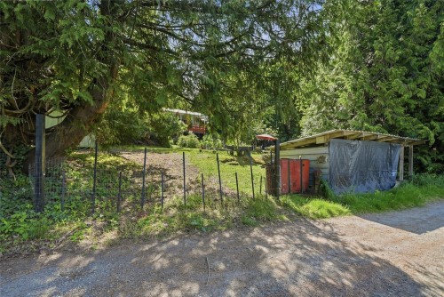 369 Baker Rd, Ladysmith, BC 