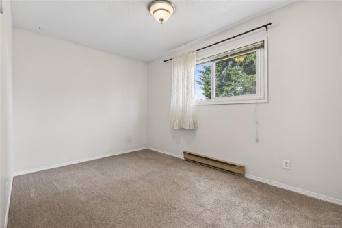 684 Robron Rd, Campbell River, BC 