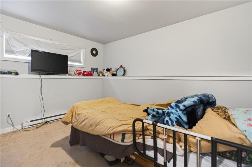 684 Robron Rd, Campbell River, BC 