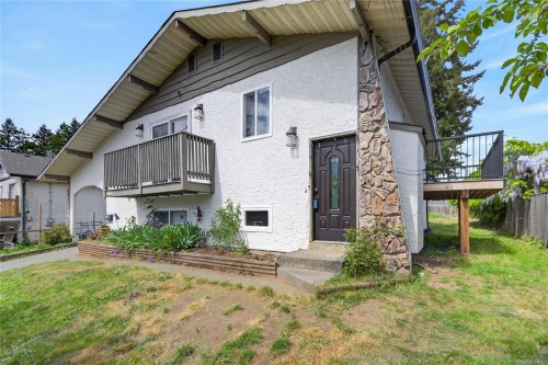 684 Robron Rd, Campbell River, BC 