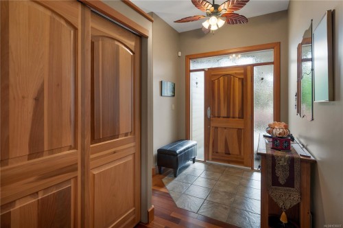240 Carolyn Rd, Campbell River, BC 