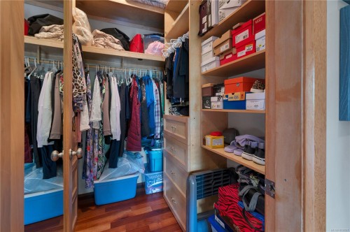 240 Carolyn Rd, Campbell River, BC 