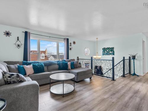 12 Wamphray Crescent, Dartmouth, NS 