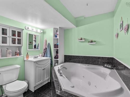 12 Wamphray Crescent, Dartmouth, NS 