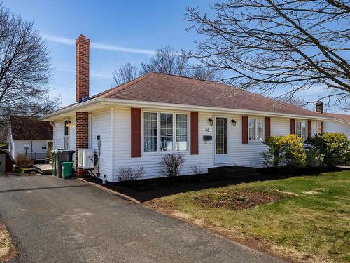 58 Glenthorn Avenue  Charlottetown, PE C1A 9B5