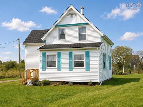 41 242 Highway, Joggins, NS 