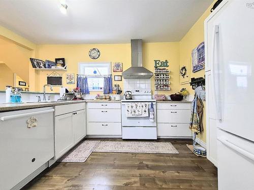 41 242 Highway, Joggins, NS 
