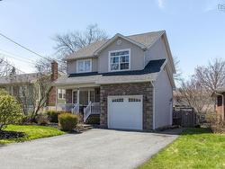 119 Douglas Crescent  Halifax, NS B3M 3B6