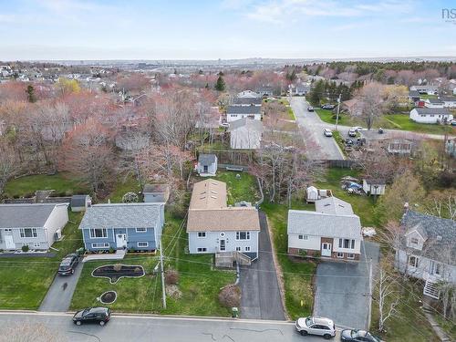 12 Wamphray Crescent, Dartmouth, NS 