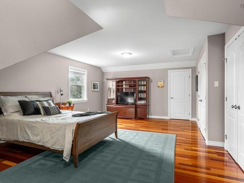 981 Shore Drive, Bedford, NS 