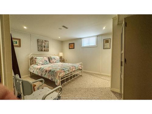 94 Stanley Avenue, Chatham, ON 