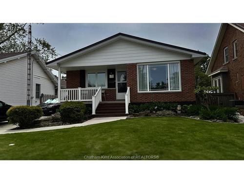 94 Stanley Avenue, Chatham, ON 