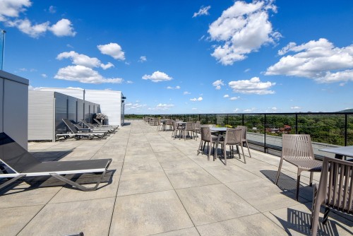 Patio - 417-775 Av. Plymouth, Mont-Royal, QC - Outdoor With View