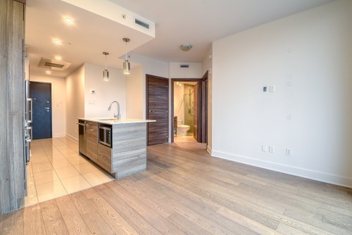 Overall view - 417-775 Av. Plymouth, Mont-Royal, QC - Indoor Photo Showing Other Room