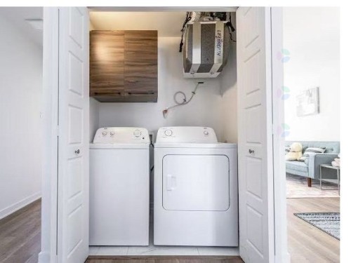 Laundry - 2443-2441  - 2445 Rue Cartier, Longueuil (Le Vieux-Longueuil), QC - Indoor Photo Showing Laundry Room