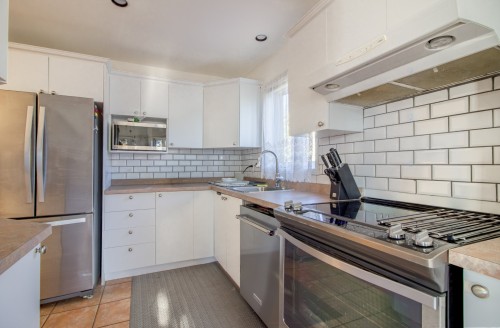 Cuisine - 6-545 Rue Jérôme-Richer, Saint-Eustache, QC - Indoor Photo Showing Kitchen With Double Sink With Upgraded Kitchen