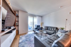 Salon - 