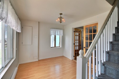 Escalier - 150 Rue Du Quai, La Malbaie, QC - Indoor Photo Showing Other Room