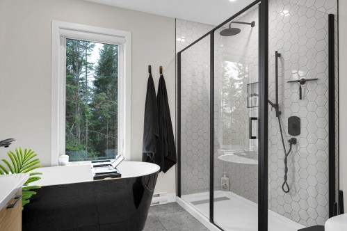 Bathroom - 670 Rue Des Mésanges, Sainte-Agathe-Des-Monts, QC - Indoor
