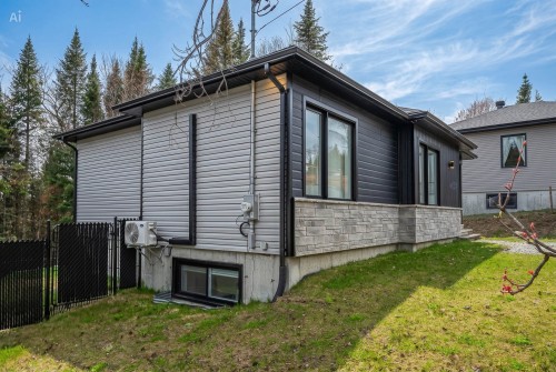 Front of Structure - 670 Rue Des Mésanges, Sainte-Agathe-Des-Monts, QC - Outdoor