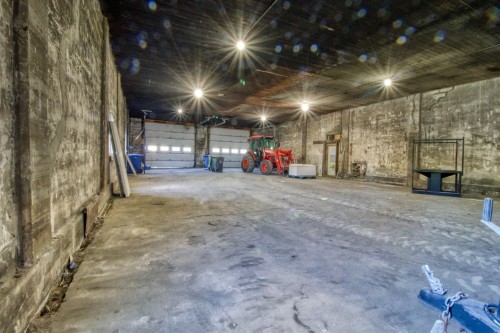 Intérieur - 8 Rue Gale, Ormstown, QC - Indoor Photo Showing Garage