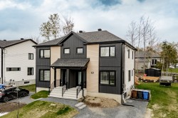 500 Rue des Oiseaux-de-Neige  Sherbrooke (Les Nations), QC J1H 0P7