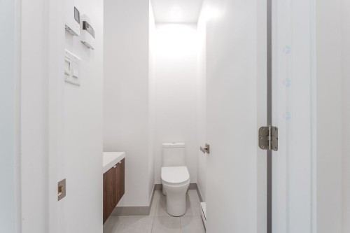 Salle d'eau - 101-283 Ch. Des Diligences, Bromont, QC - Indoor Photo Showing Bathroom