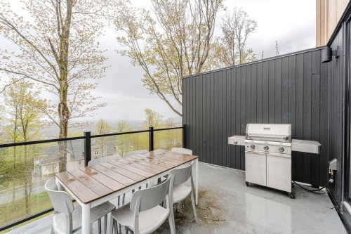 Balcon - 101-283 Ch. Des Diligences, Bromont, QC - Outdoor With Exterior