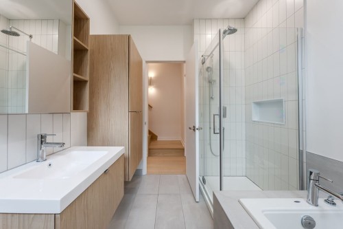 Salle de bains - 101-283 Ch. Des Diligences, Bromont, QC - Indoor Photo Showing Bathroom