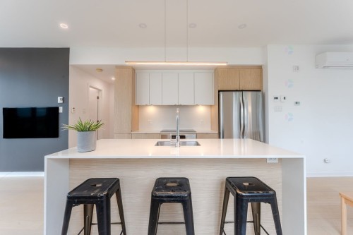Cuisine - 101-283 Ch. Des Diligences, Bromont, QC - Indoor Photo Showing Kitchen With Double Sink With Upgraded Kitchen