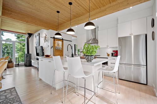Cuisine - 115 Allée Des Weskarinis, Mont-Tremblant, QC - Indoor Photo Showing Kitchen With Upgraded Kitchen