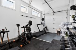 Garage - 