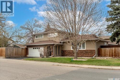 182 Lincoln DRIVE  Regina, SK S4S 6R5