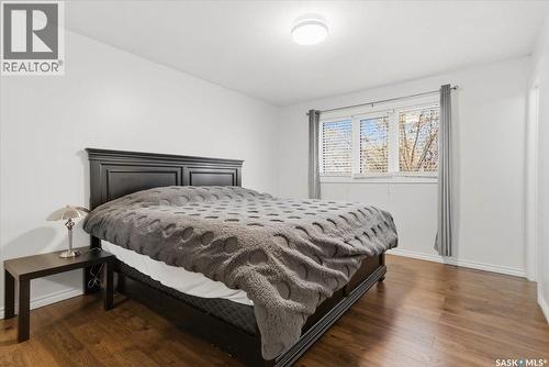 182 Lincoln Drive, Regina, SK - Indoor Photo Showing Bedroom