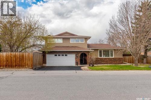182 Lincoln Drive, Regina, SK - Outdoor