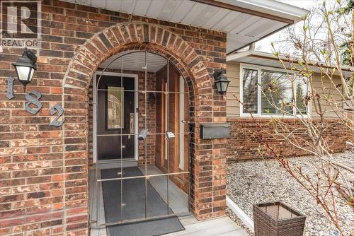 182 Lincoln Drive, Regina, SK - Outdoor