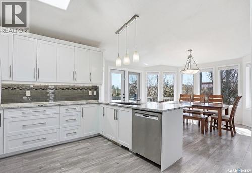 502 Lemay Crescent, Saskatoon, SK - Indoor Photo Showing Kitchen With Upgraded Kitchen