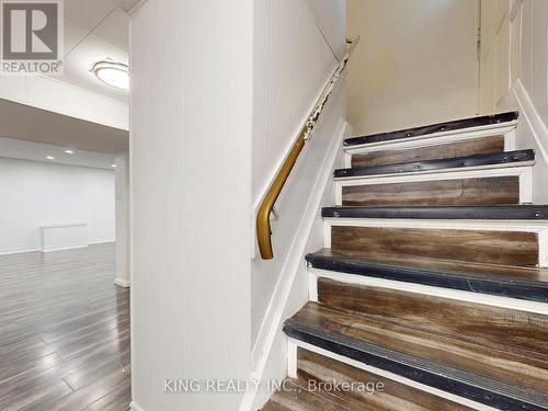 1156 Homewood Drive, Burlington, ON - Indoor Photo Showing Other Room