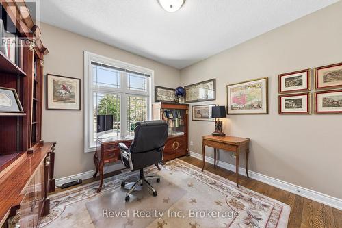 54 Vincent Circle, Tiny, ON - Indoor Photo Showing Office